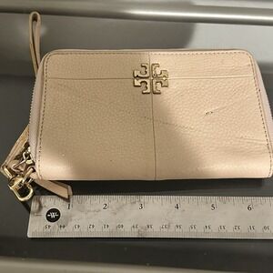 Tory Burch Bark Ivy Zip Continental Brown Wallet Full Size 4x6.5"